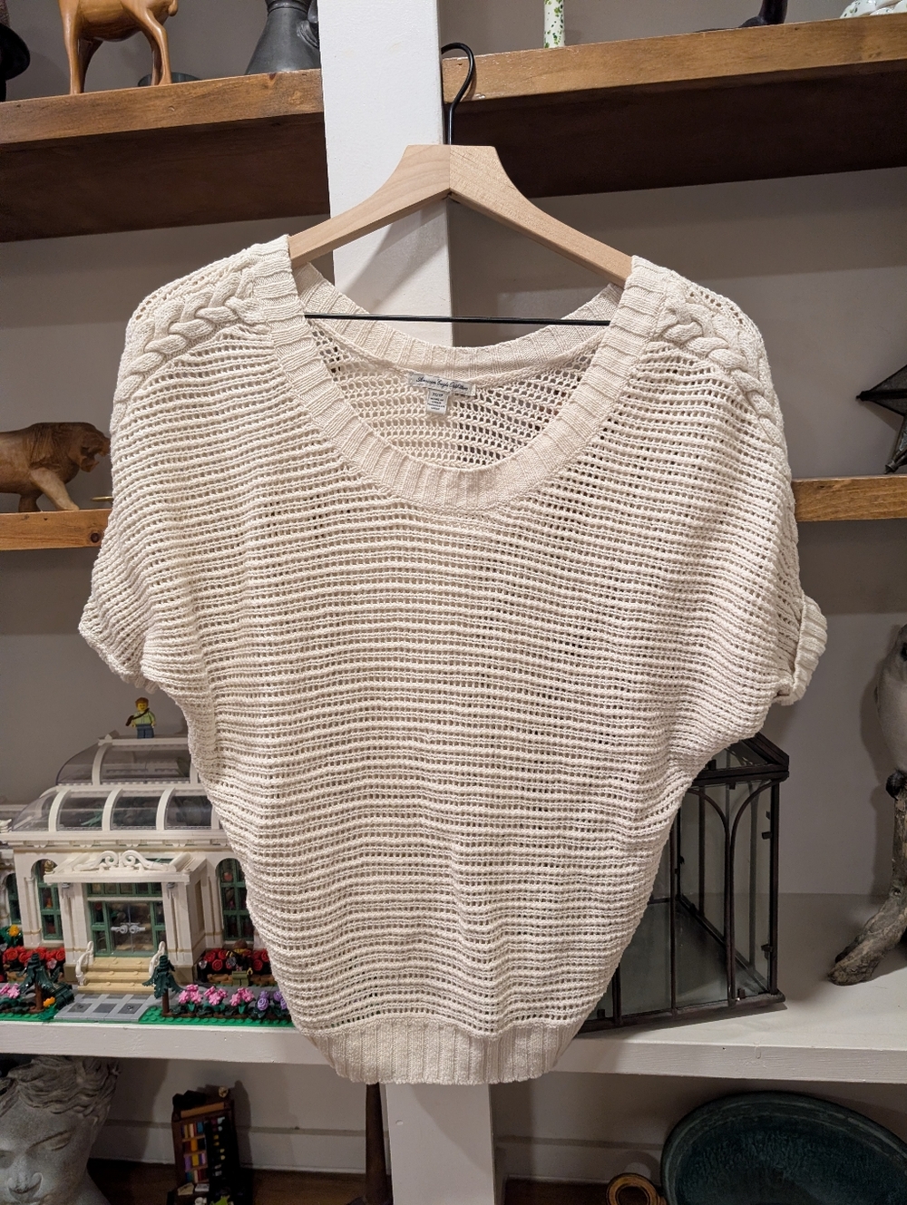 American Eagle Knit Short Sleeve Loose Fit Short Sleeve Sweater in Cream Size XS